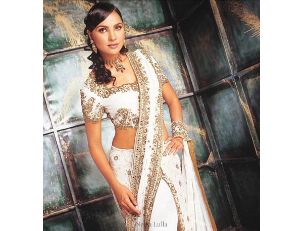 Indian bridal fashion -  white chaniya/lehenga/ghagra choli traditional Indian wedding dress designed by Neeta Lulla