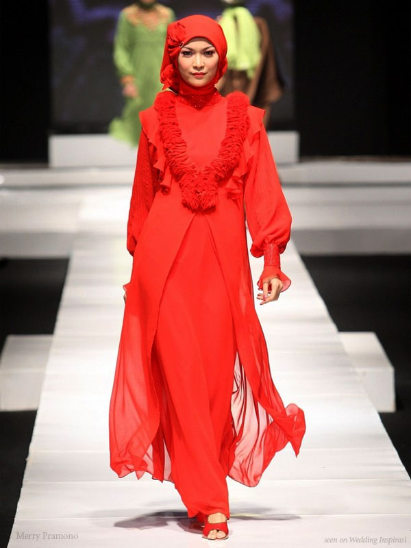 Red Muslimah Gown by Indonesian designer Merry Pramono at Jakarta Fashion Week 2009